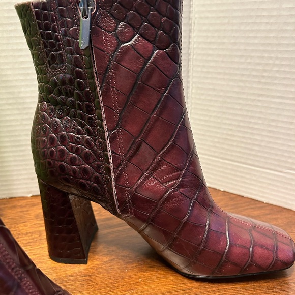 Sam Edelmam Codie Square Toe bootie / shoes US Size 7 1/2 M - Picture 10 of 16